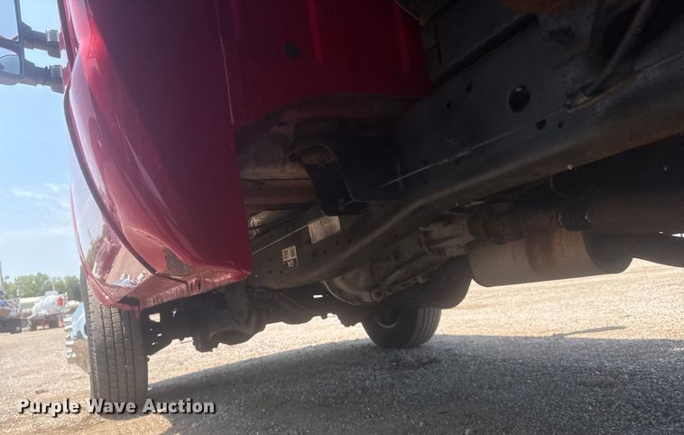 image for item EG6109 2012 Ford F350 Super Duty dump bed pickup truck