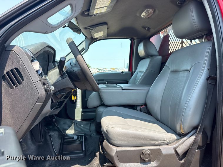 image for item EG6109 2012 Ford F350 Super Duty dump bed pickup truck