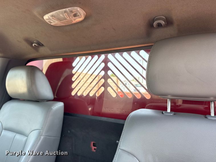 image for item EG6109 2012 Ford F350 Super Duty dump bed pickup truck