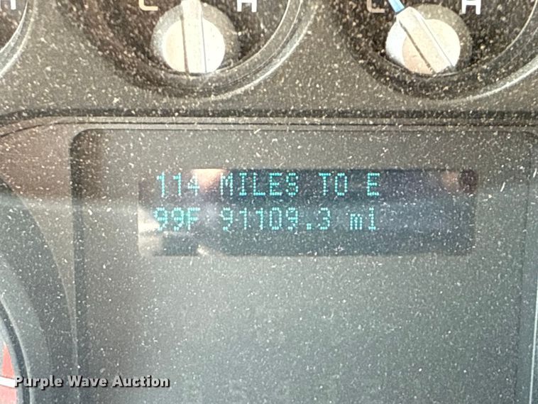 image for item EG6109 2012 Ford F350 Super Duty dump bed pickup truck