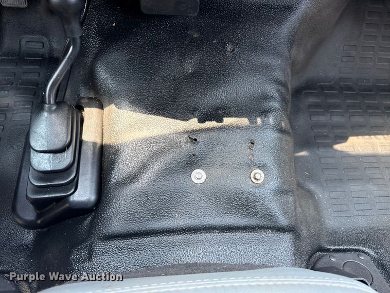 image for item EG6109 2012 Ford F350 Super Duty dump bed pickup truck