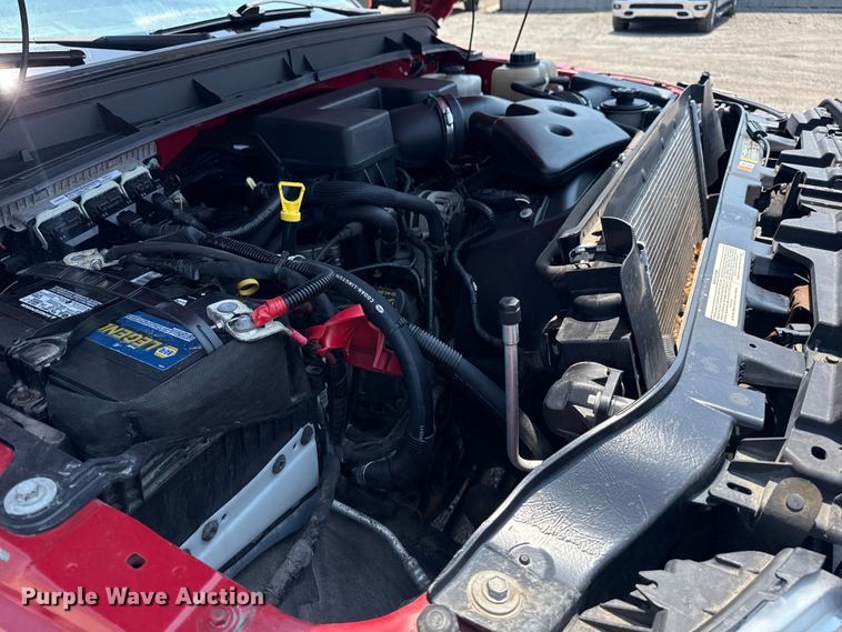 image for item EG6109 2012 Ford F350 Super Duty dump bed pickup truck