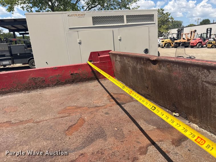 image for item EG6164 2012 Ford F350 Super Duty dump bed pickup truck