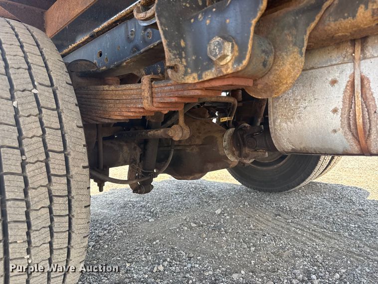 image for item EG6164 2012 Ford F350 Super Duty dump bed pickup truck