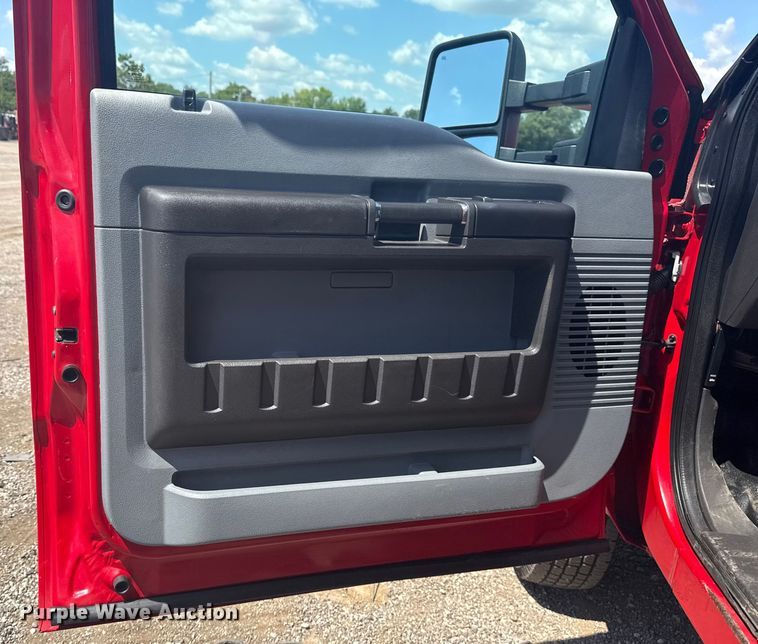 image for item EG6164 2012 Ford F350 Super Duty dump bed pickup truck