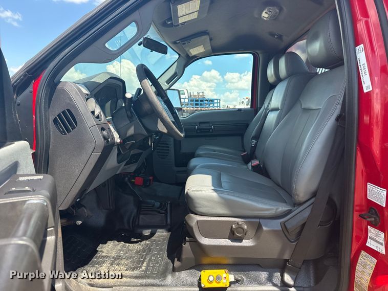 image for item EG6164 2012 Ford F350 Super Duty dump bed pickup truck