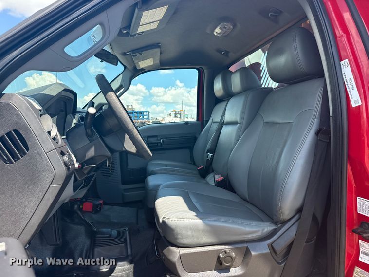 image for item EG6164 2012 Ford F350 Super Duty dump bed pickup truck