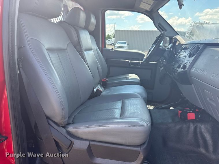 image for item EG6164 2012 Ford F350 Super Duty dump bed pickup truck