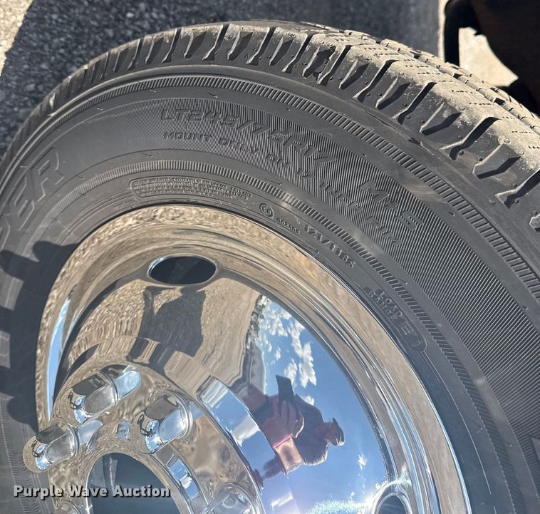 image for item EG6164 2012 Ford F350 Super Duty dump bed pickup truck