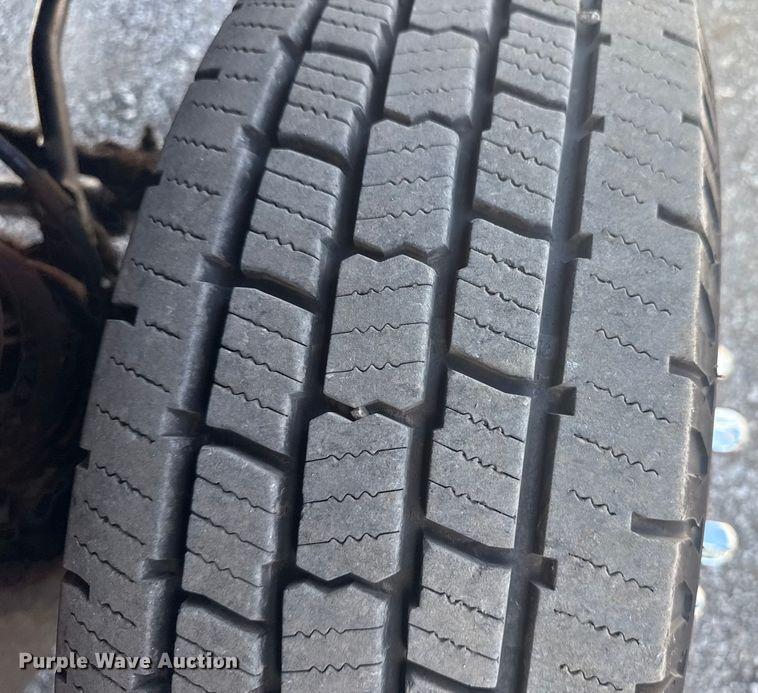 image for item EG6164 2012 Ford F350 Super Duty dump bed pickup truck