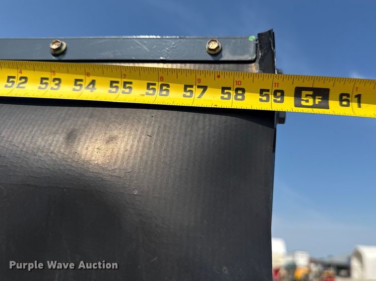 image for item EG8238 2024 Hurricane GF480 trommel screen