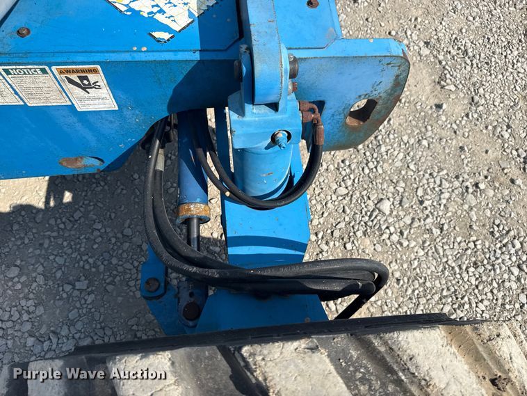 image for item EG8239 2002 Genie Z-45/25 boom lift