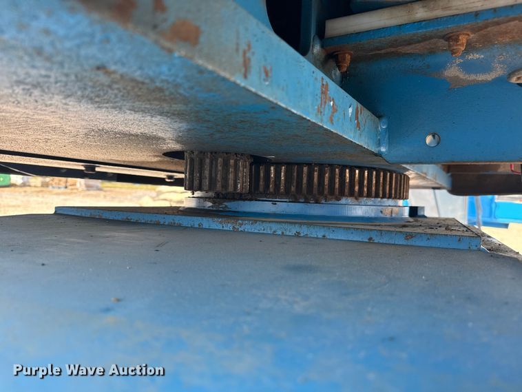 image for item EG8239 2002 Genie Z-45/25 boom lift