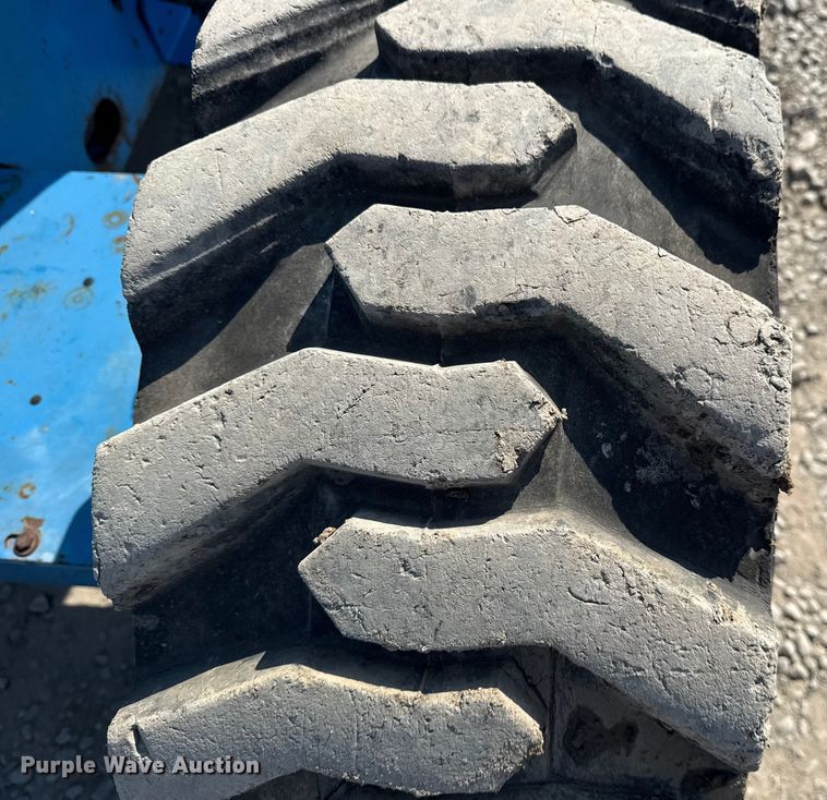 image for item EG8239 2002 Genie Z-45/25 boom lift