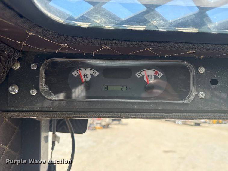 image for item EG8240 2024 CFG Industrial KRW233 skid steer loader