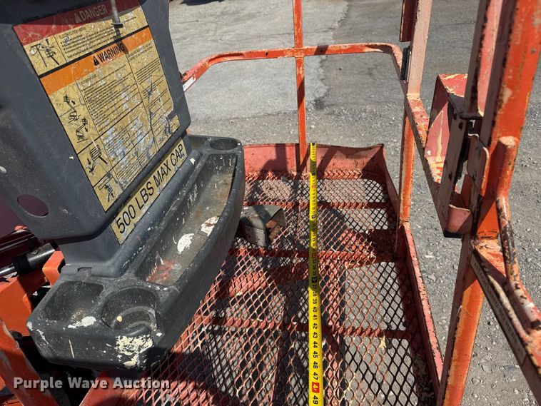 image for item EG8241 1999 JLG 450AJ boom lift