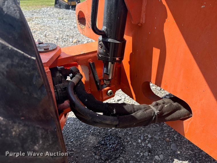 image for item EG8241 1999 JLG 450AJ boom lift