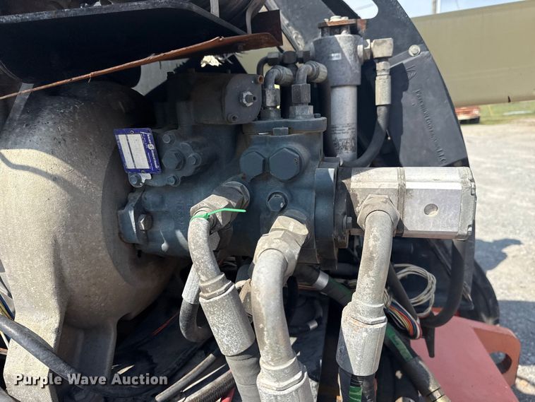 image for item EG8241 1999 JLG 450AJ boom lift