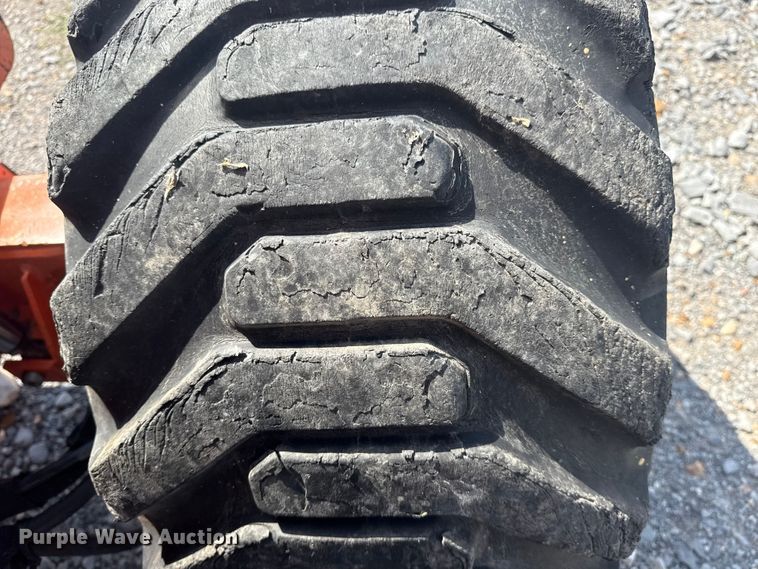 image for item EG8241 1999 JLG 450AJ boom lift