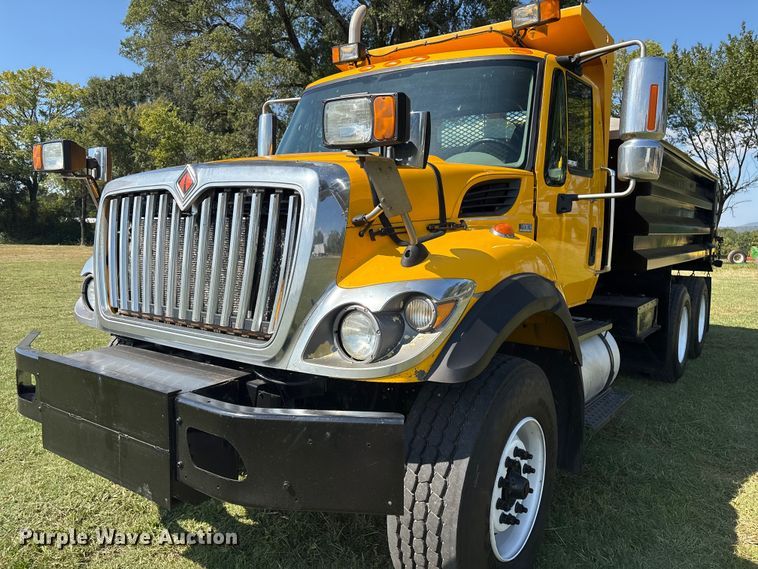 image for item EH7522 2012 International 7400 dump truck