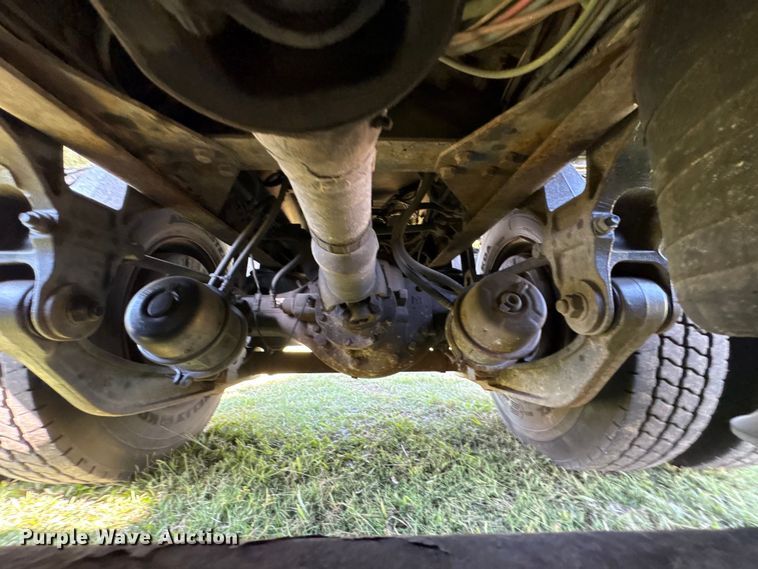 image for item EH7522 2012 International 7400 dump truck