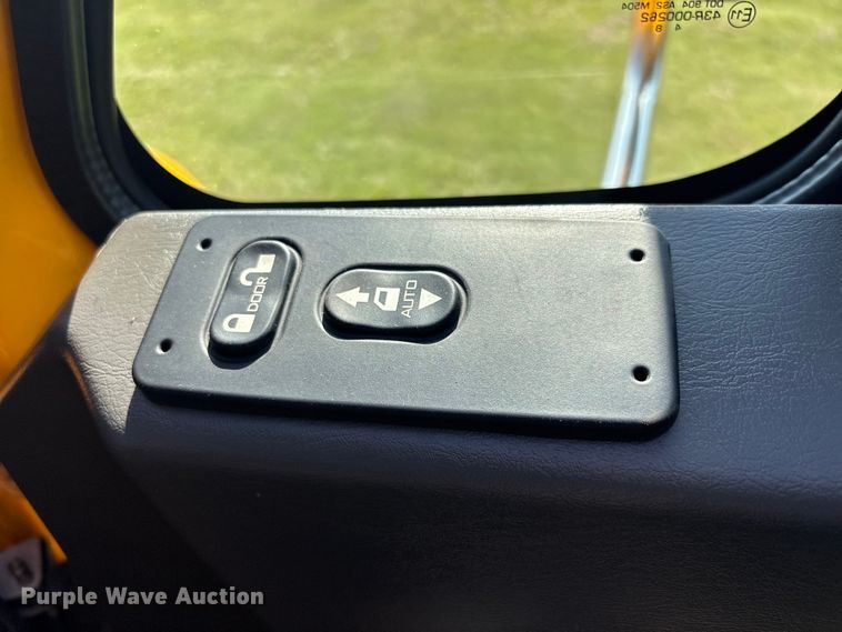 image for item EH7522 2012 International 7400 dump truck