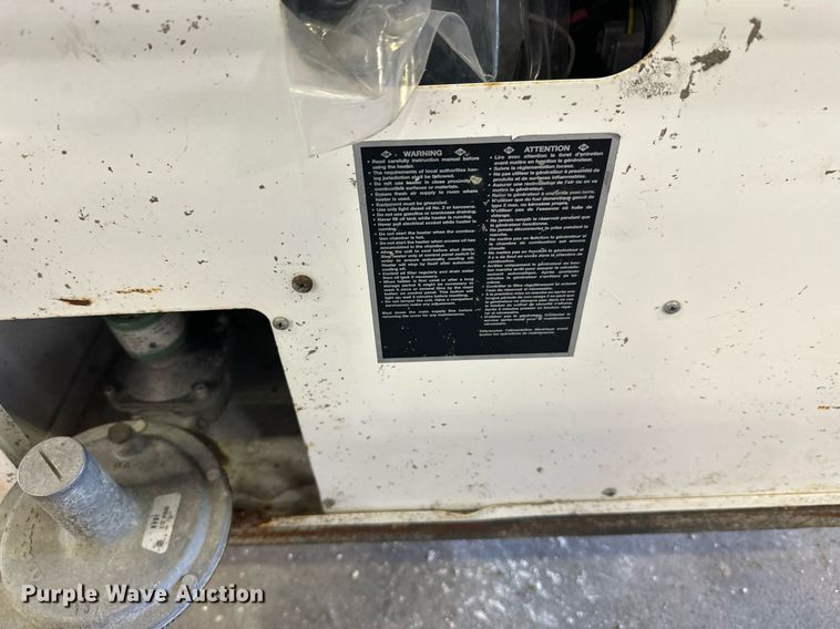 image for item EL0003 Heat Wagon VH/VF700C heater