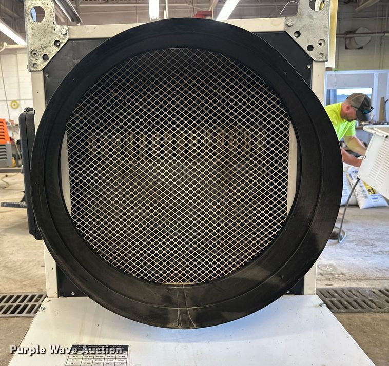 image for item EL0003 Heat Wagon VH/VF700C heater