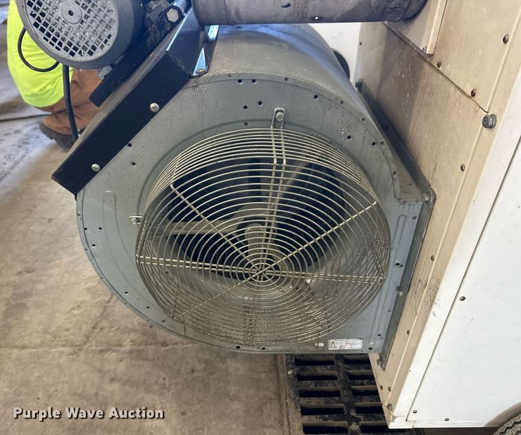 image for item EL0003 Heat Wagon VH/VF700C heater