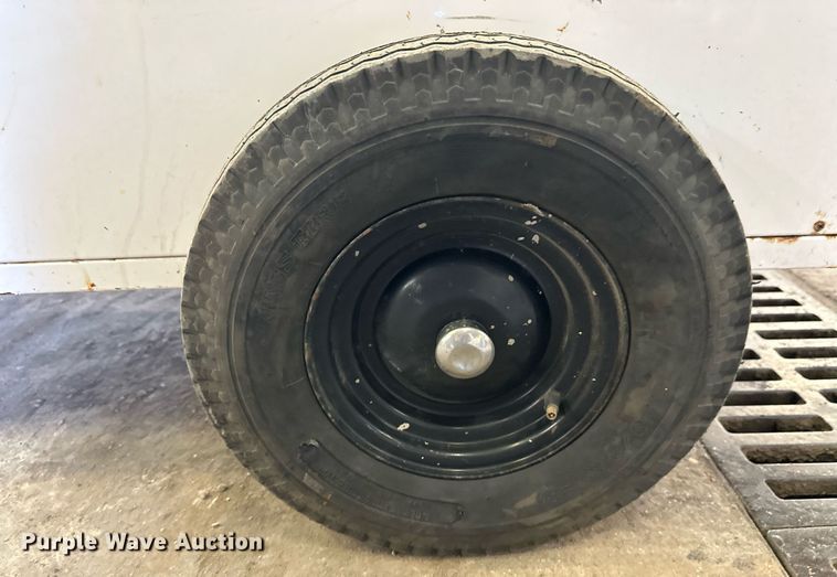 image for item EL0003 Heat Wagon VH/VF700C heater