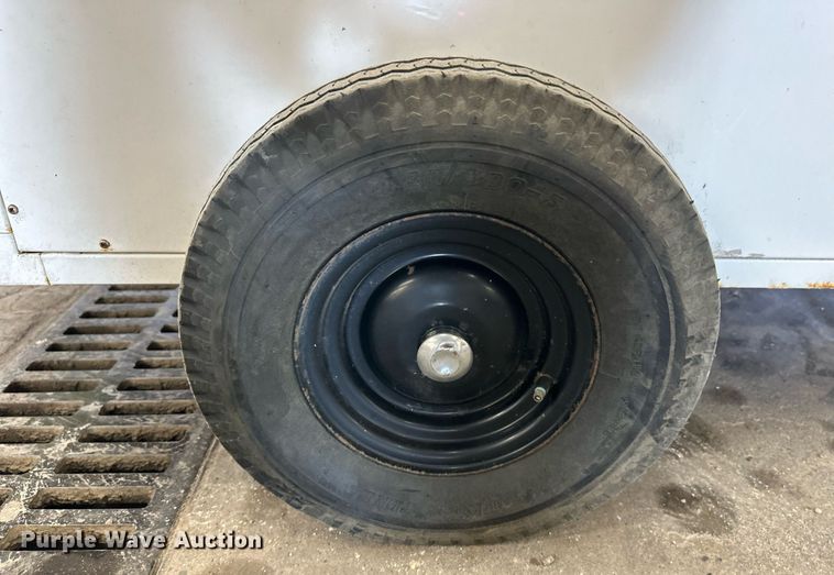 image for item EL0003 Heat Wagon VH/VF700C heater