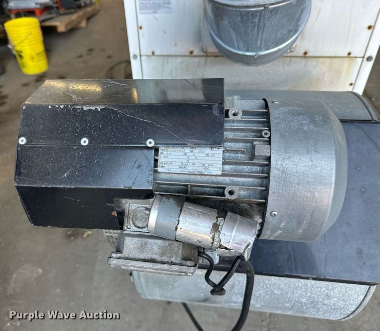 image for item EL0004 Heat wagon VG/VF700 heater