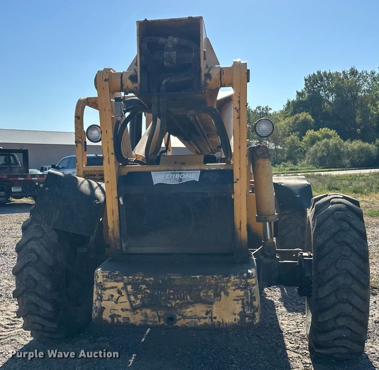 image for item EL0016 2003 Pettibone 8044 telehandler