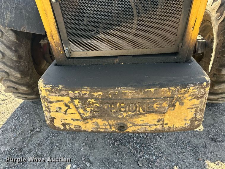 image for item EL0016 2003 Pettibone 8044 telehandler