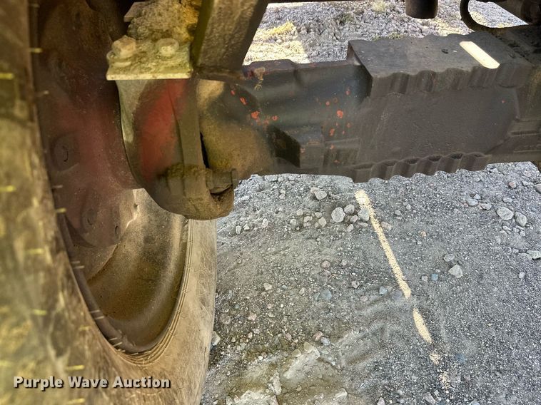 image for item EL0016 2003 Pettibone 8044 telehandler