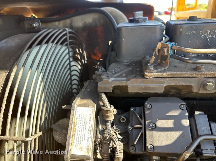 image for item EL0016 2003 Pettibone 8044 telehandler