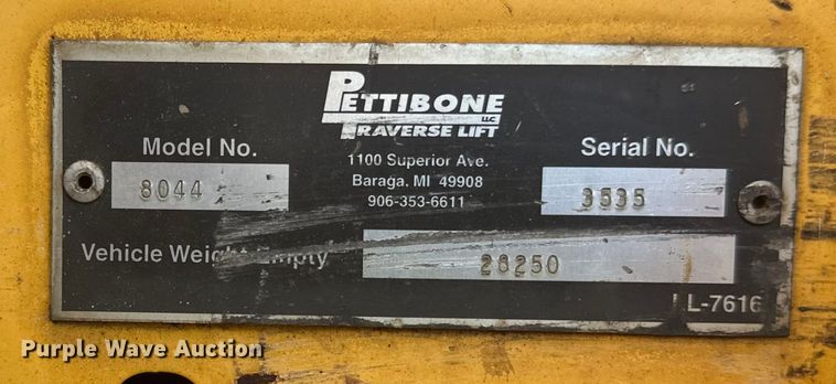 image for item EL0016 2003 Pettibone 8044 telehandler