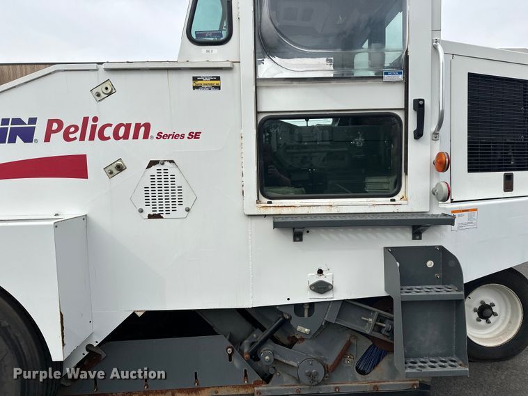 image for item EL0021 2001 Eljin Pelican series S street sweeper