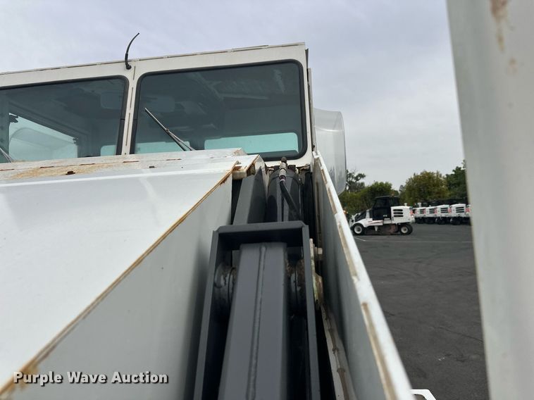 image for item EL0021 2001 Eljin Pelican series S street sweeper