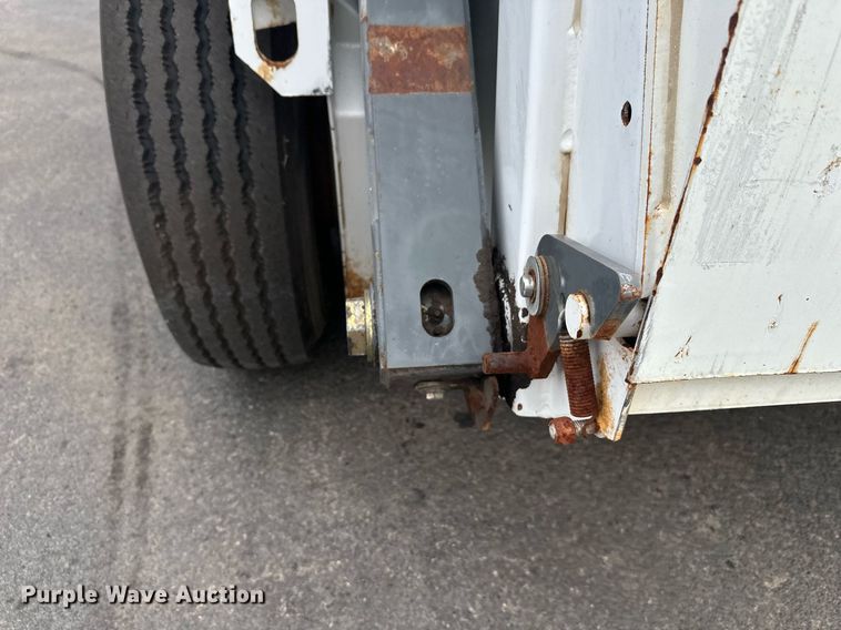 image for item EL0021 2001 Eljin Pelican series S street sweeper