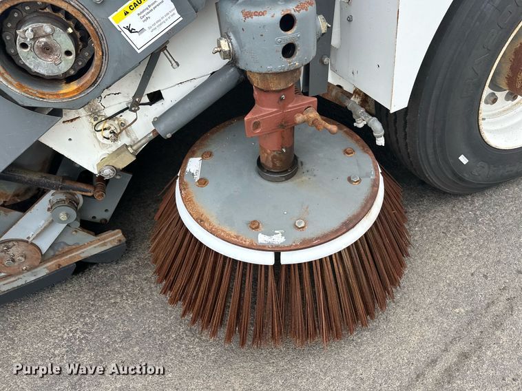 image for item EL0021 2001 Eljin Pelican series S street sweeper