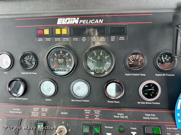 image for item EL0021 2001 Eljin Pelican series S street sweeper