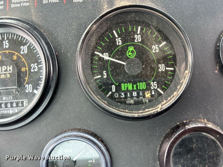 image for item EL0021 2001 Eljin Pelican series S street sweeper