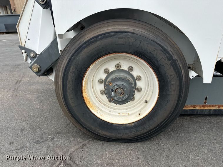 image for item EL0021 2001 Eljin Pelican series S street sweeper