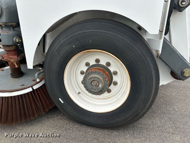 image for item EL0021 2001 Eljin Pelican series S street sweeper