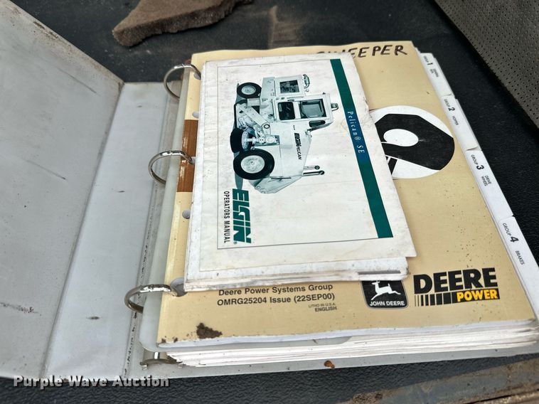 image for item EL0021 2001 Eljin Pelican series S street sweeper