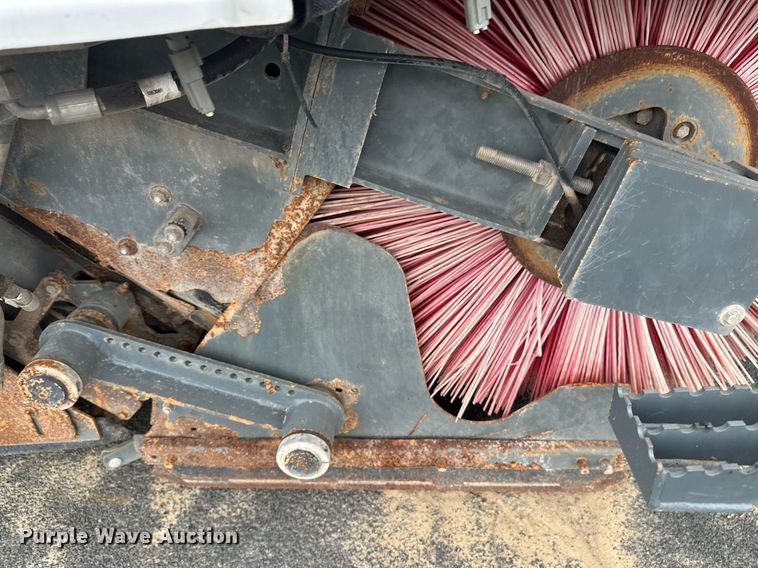 image for item EL0022 2010 Eljin Pelican street sweeper