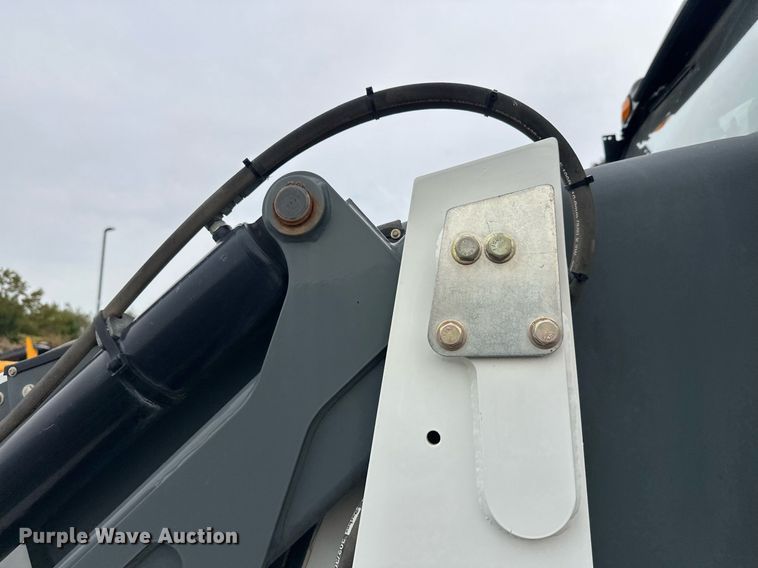 image for item EL0022 2010 Eljin Pelican street sweeper