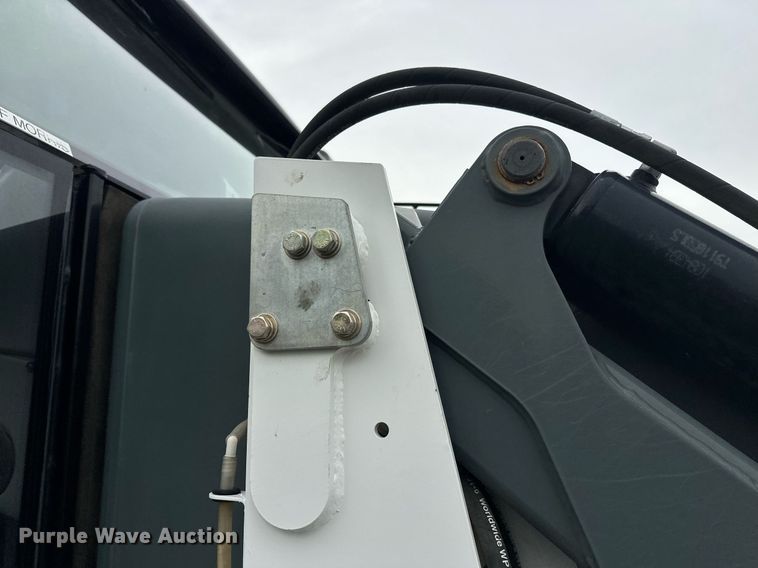 image for item EL0022 2010 Eljin Pelican street sweeper