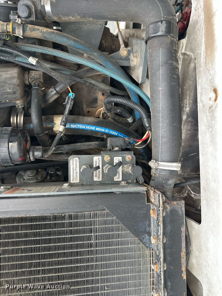 image for item EL0022 2010 Eljin Pelican street sweeper